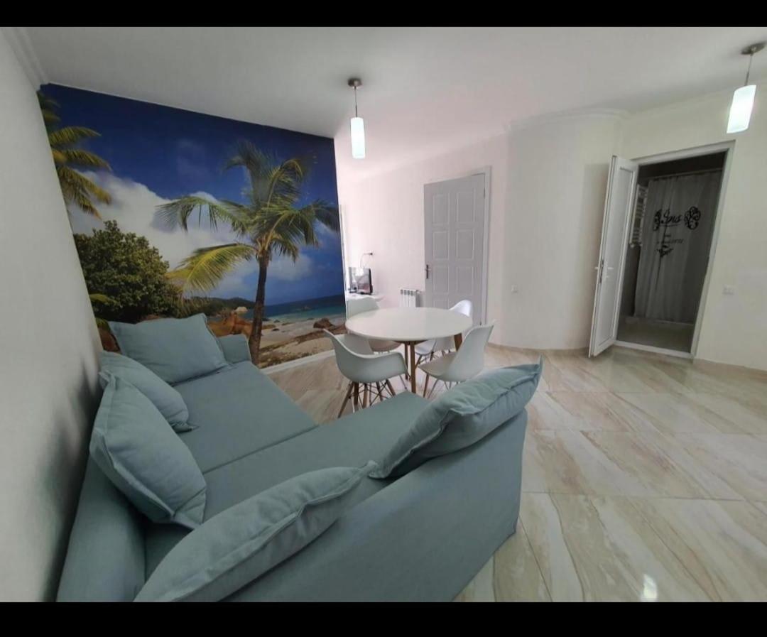 Paradise Apartment Батуми Экстерьер фото