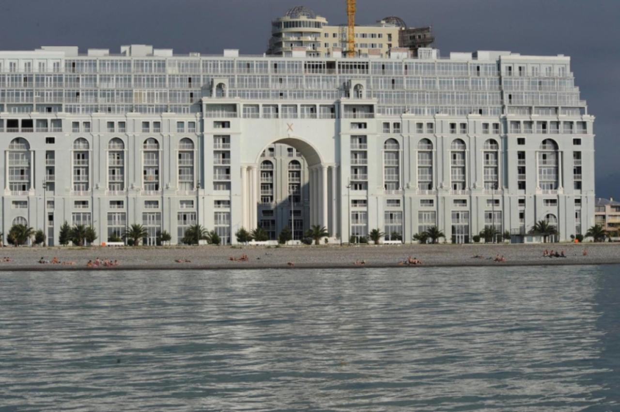 Paradise Apartment Батуми Экстерьер фото
